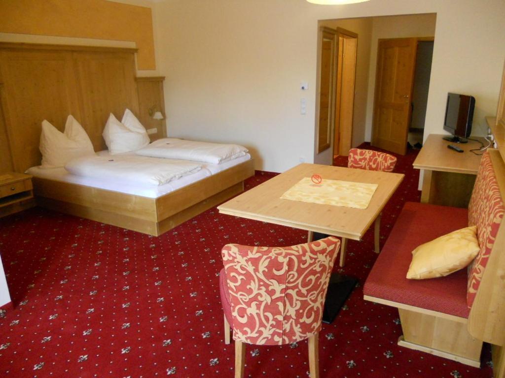Ferienhotel Innviertel Kirchheim im Innkreis Ngoại thất bức ảnh